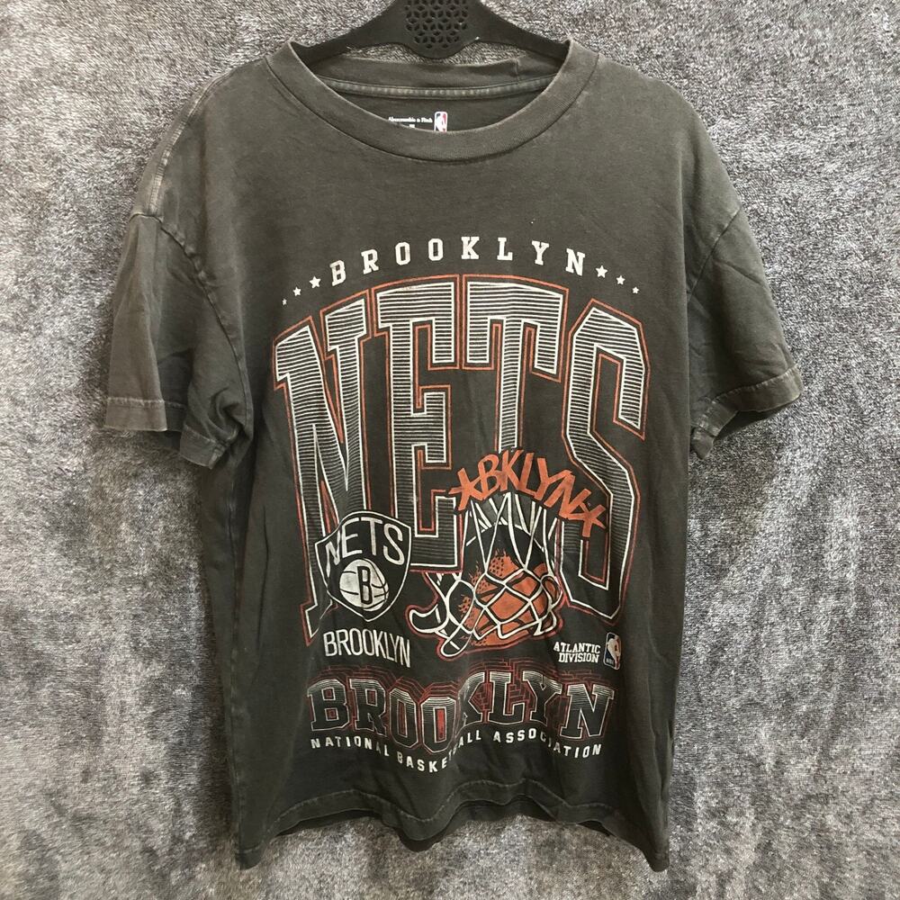 Abercrombie Fitch NBA Brooklyn Nets T-Shirt Men’s M Relaxed Black Graphic Tee